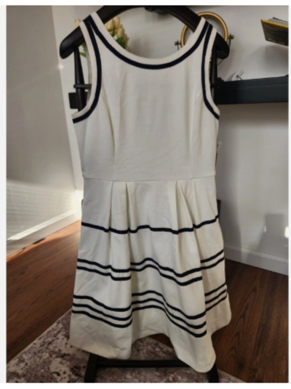 NWT Jessica Simpson White & Navy Fit-and-Flare Dress